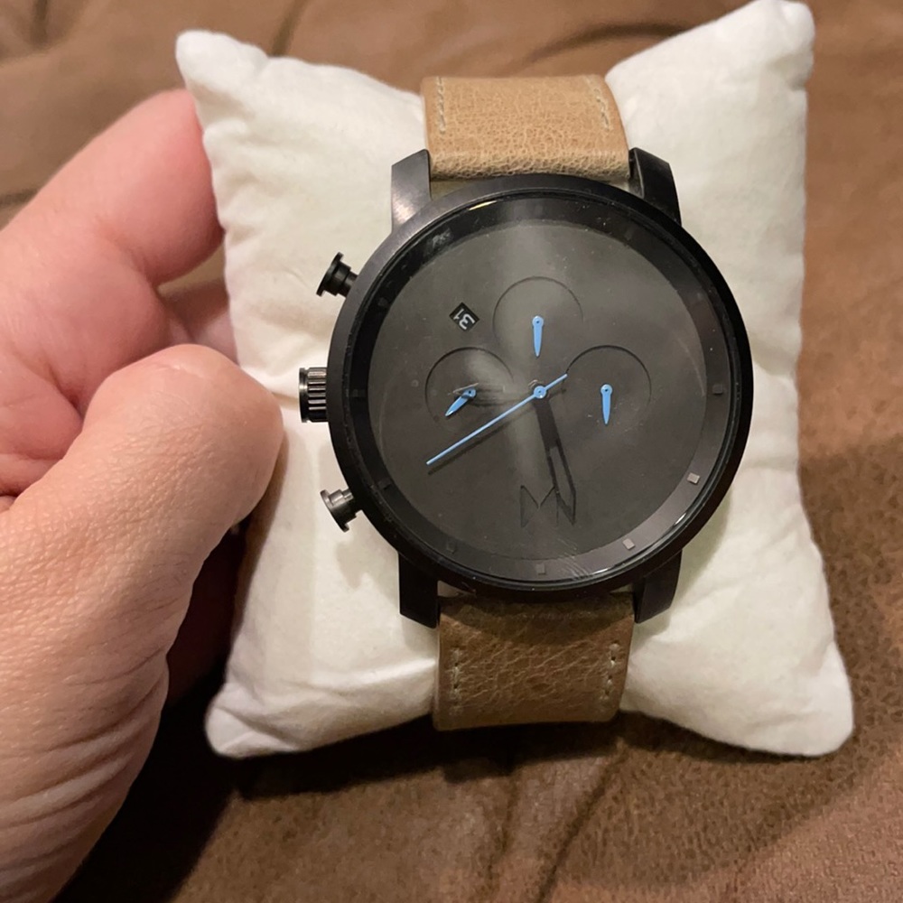 MVMT BLACK QUARTZ WATCH LEATHER BAND